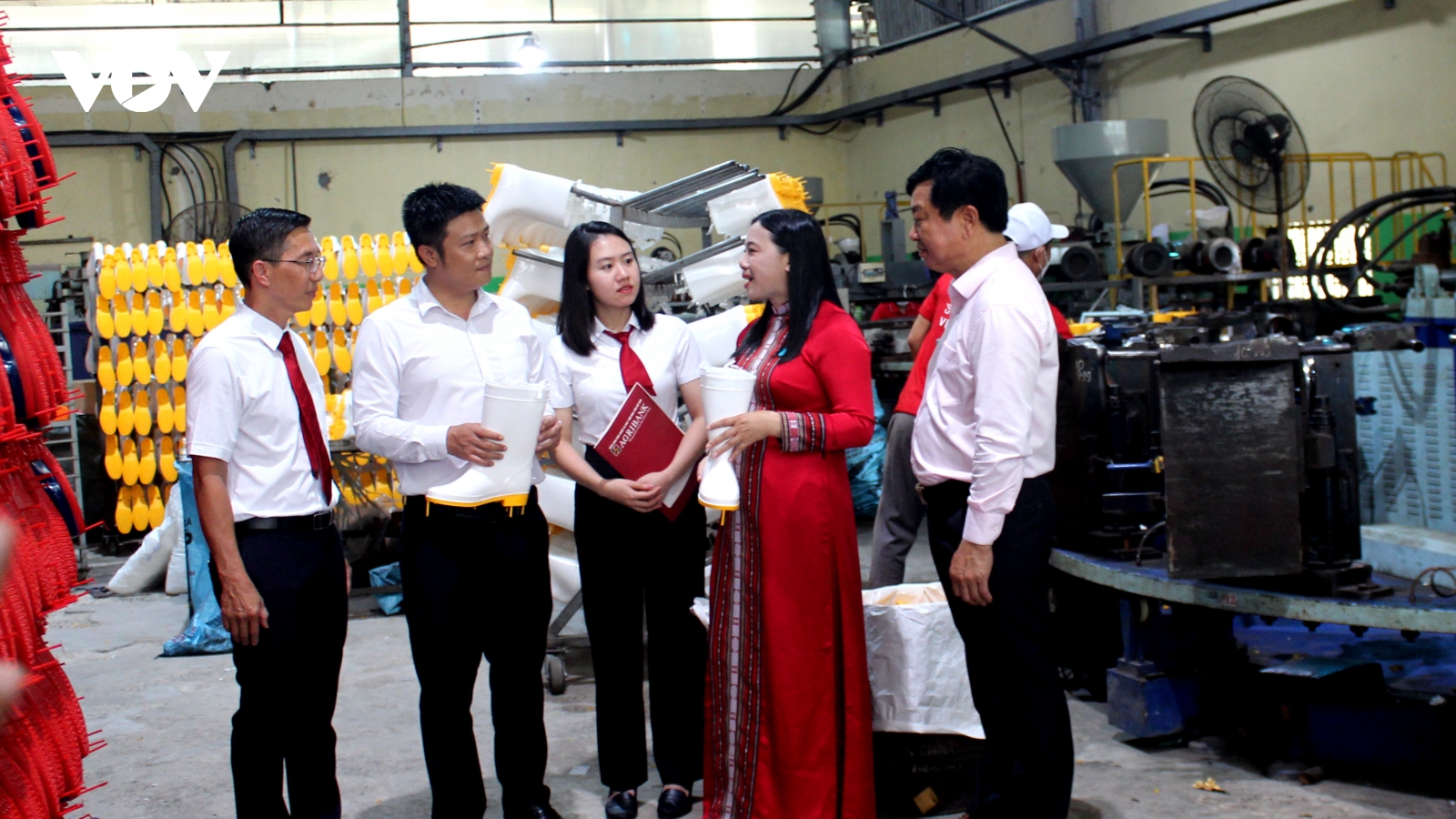 Vốn tín dụng là bệ đỡ cho kinh tế tư nhân